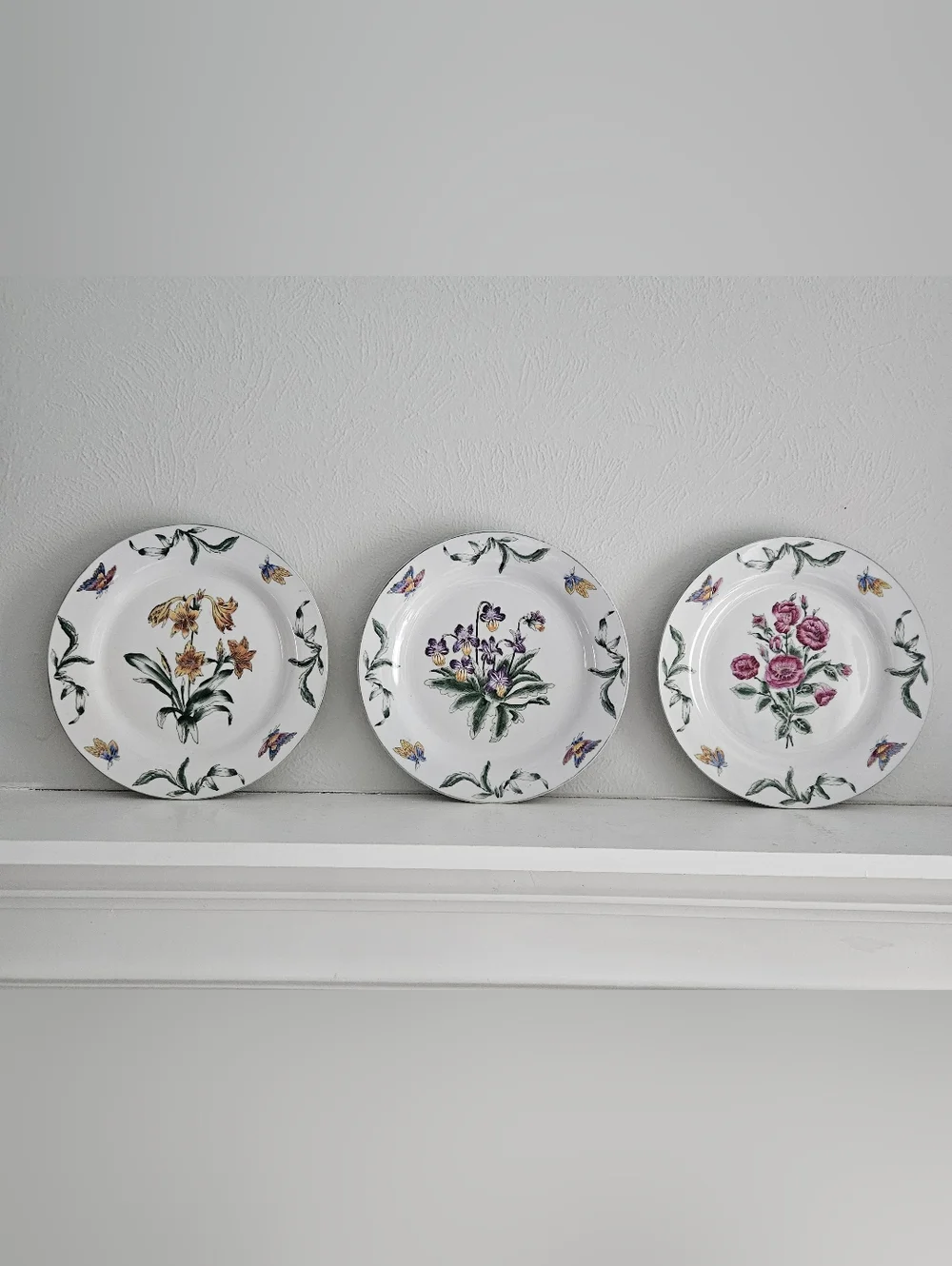 Vintage Oriental Accents Decorative Plates- Set Of 3